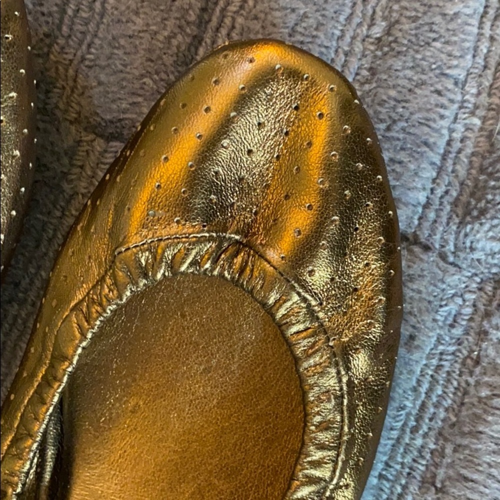 Pour La Victoire Gold Flats